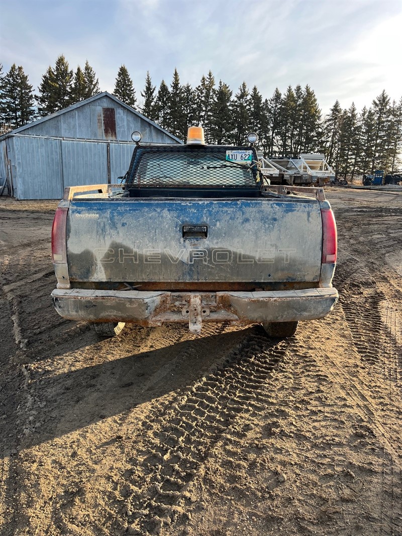 blue_service_truck_rear_view